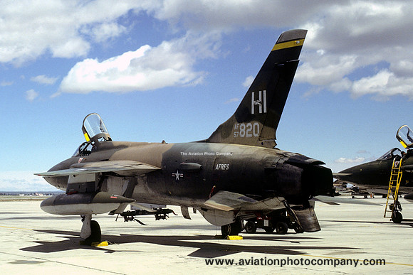 USAF 466 TFS Republic F-105B 57-5820/HI (1978)