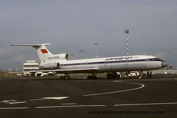 Aeroflot Tupolev Tu-154 CCCP-85280 at Newcastle (1979)