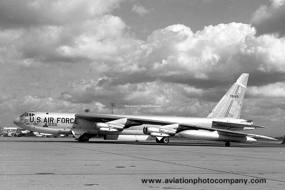 USAF 320th Bomb Wing Boeing B-52F 57-0163 (1967)