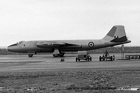 RAF 39 Squadron English Electric Canberra PR.3 WE137