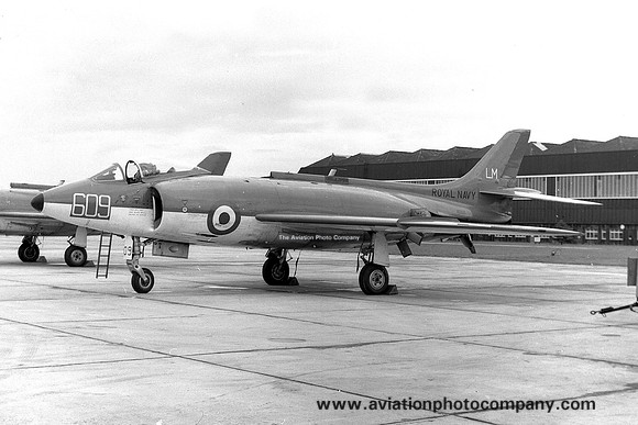 Royal Navy 736 Squadron Supermarine Scimitar F.1 XD222/LM609 (1960)