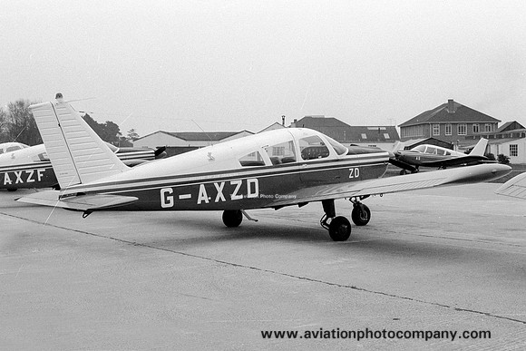 College of Air Training Piper PA-28 Cherokee G-AXZD (1971)