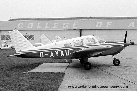 College of Air Training Piper PA-28 Cherokee G-AYAU (1971)