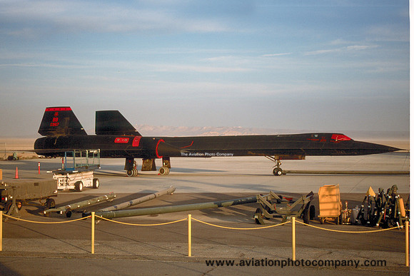 USAF 9 SRW Lockheed SR-71A Blackbird 61-7967/BB at Edwards AFB