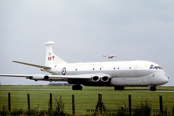 RAF 51 Squadron Hawker Siddeley Nimrod R.2 XW664 (1978)