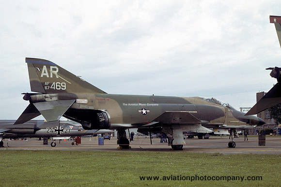 USAF 10 TRW 1 TRS McDonnell RF-4C Phantom 67-0469/AR (1979)