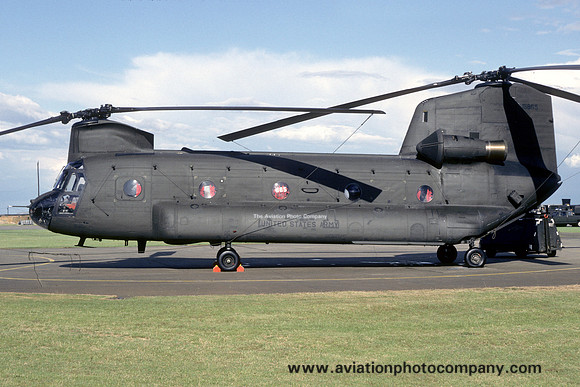 US Army 180 Avn Co Vertol CH-47C Chinook 68-15865 (1985)