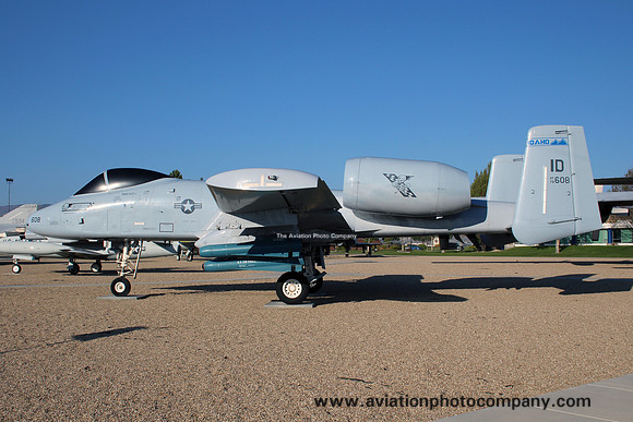 USAF Idaho ANG Fairchild A-10A 78-0608 displayed at Boise Airport (2015)
