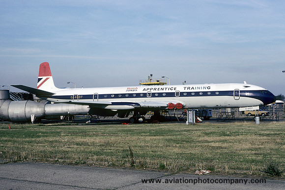 British Airways Apprentice Training De Havilland Comet 4 G-APDT (1979)