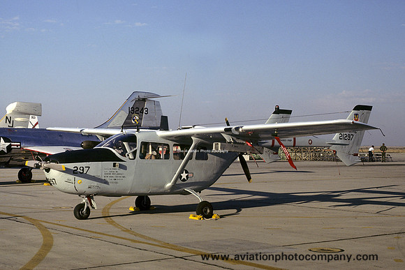 USAF 355 TFW 27 TASS Cessna O-2A Skymaster 67-21297 (1978)
