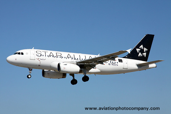 TACA Airbus A.319-100 N522TA Star Alliance scheme at Miami IAP (2012)