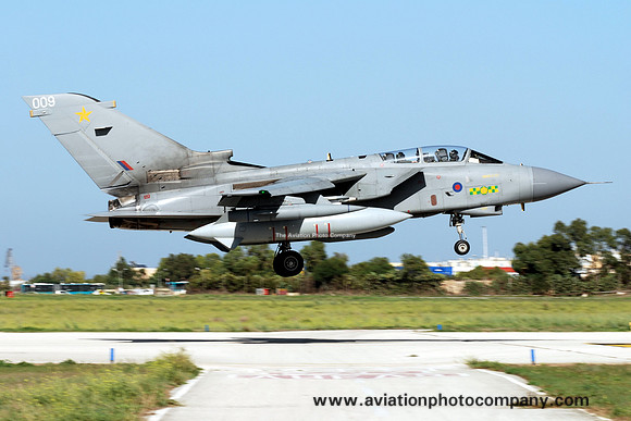 RAF 31 Squadron Panavia Tornado GR.4 ZA395/009 at Malta Luqa (2012)