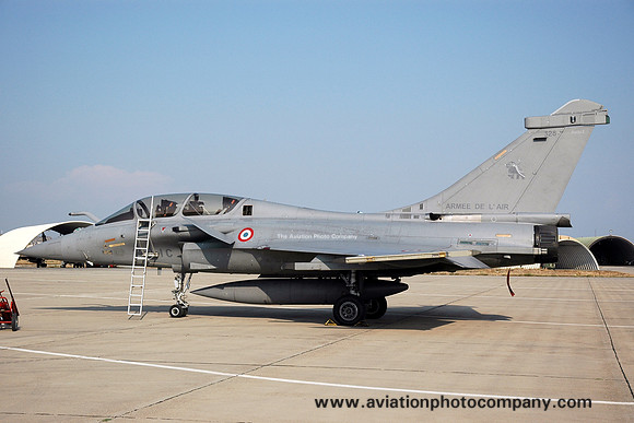French Air Force EC01.091 Dassault Rafale B 328/113-IC at Istres (2012)