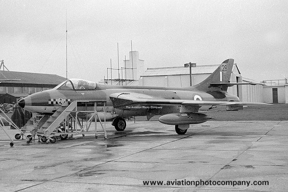 RAF 229 OCU 63 Squadron Hawker Hunter F.6 XE6553/28 (1970)