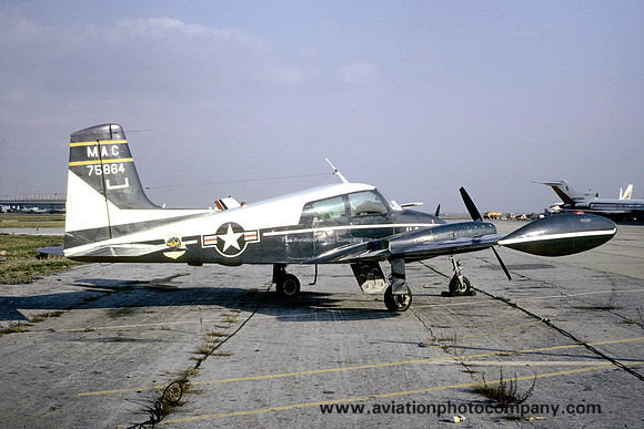 USAF MAC Cessna U-3A 57-5864 (1966)