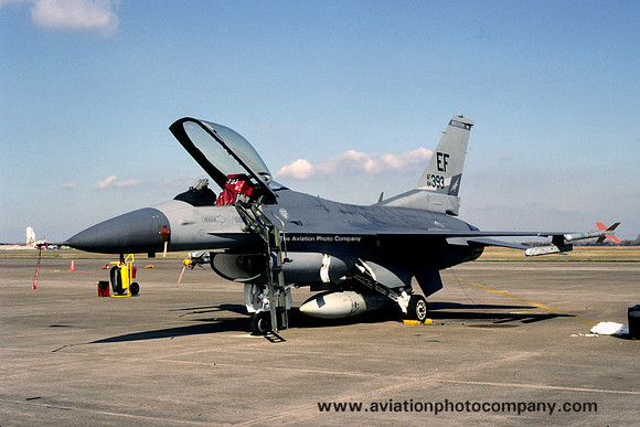 USAF Texas ANG 111 FS GD F-16C 84-1393/EF (1999)