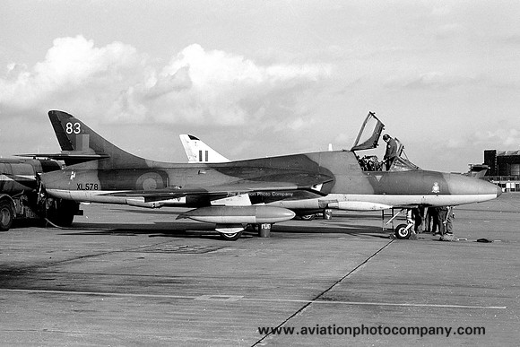RAF 229 OCU Hawker Hunter T.7 XL578/82