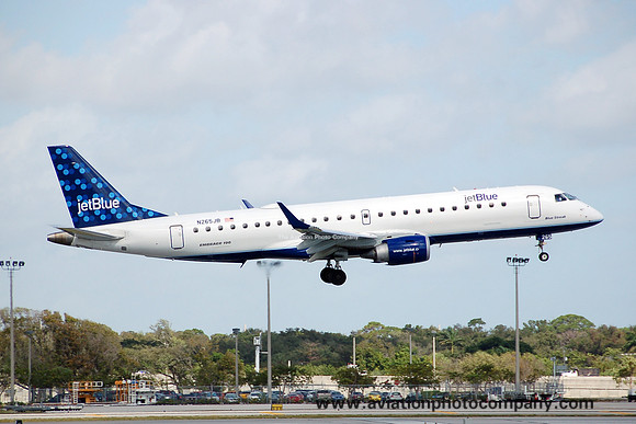 jetBlue Embraer ERJ-190 N265JB at Fort Lauderdale (2008)