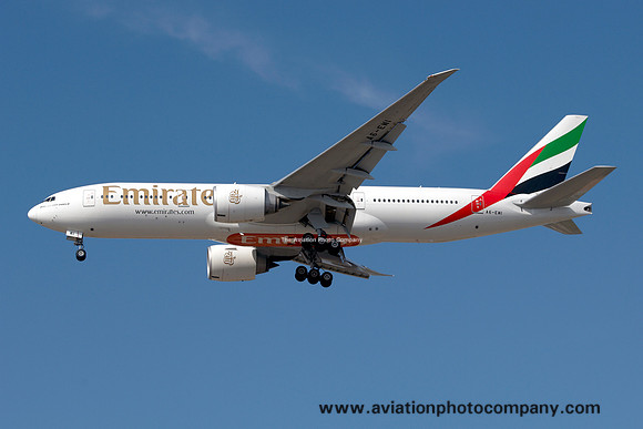 Emirates Boeing 777-200LR A6-EWI at Los Angeles IAP (2012)