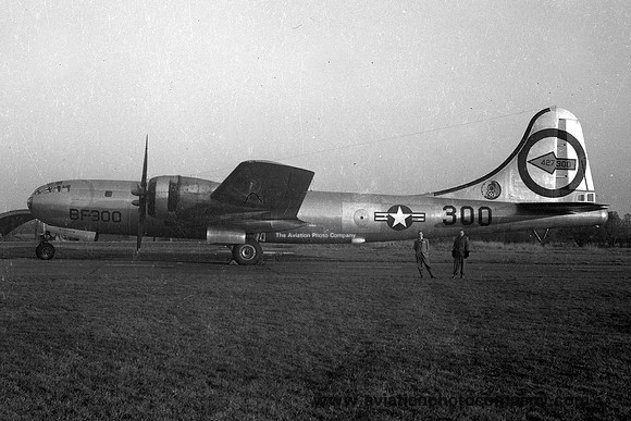 USAF 8th Air Force Boeing B-29 44-27300