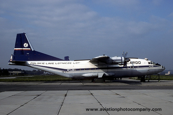 LOT Cargo Antonov An-12 SP-LZB (1991)