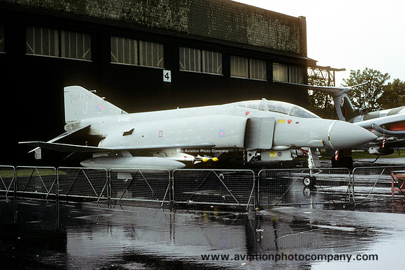 RAF 228 OCU 64 Squadron McDonnell F-4M Phantom FGR.2 XV492/J (1980)
