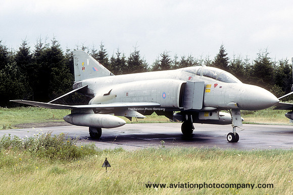 RAF 92 Squadron McDonnell F-4M Phantom FGR.2 XV434/V (1980)