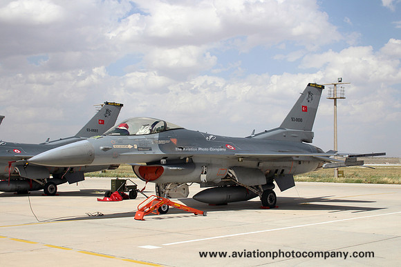 Turkish Air Force 141 Filo GD F-16C 93-0690 at Tiger Meet Konya (2015)