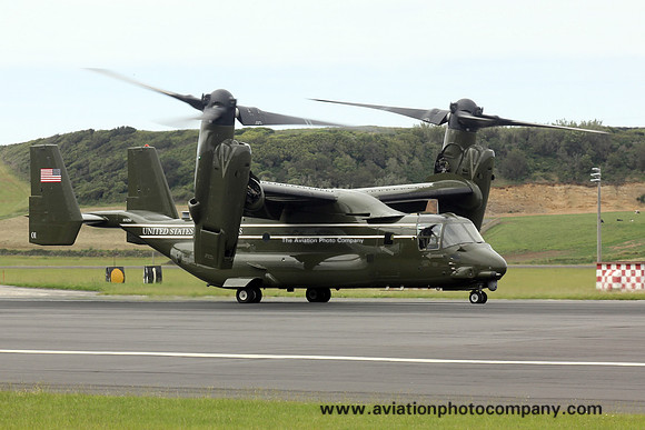 USMC HMX-1 Bell-Boeing MV-22B Osprey 168280/01 at Lajes (2015)