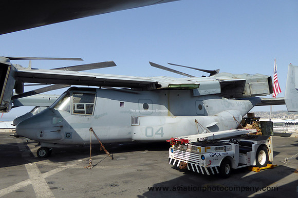 USMC VMM-365 Bell-Boeing MV-22B Osprey 166690 on board USS New York in Marseille Harbour (2015)