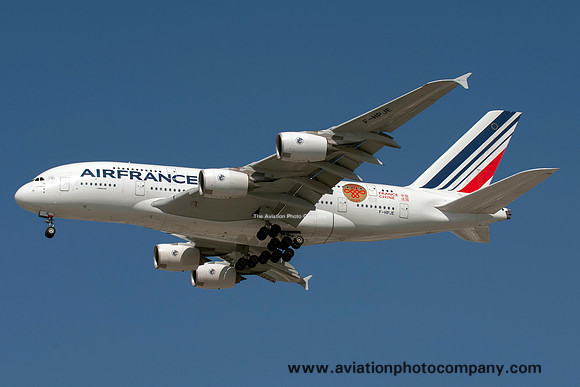 Air France Airbus A380-800 F-HPJE at Los Angeles IAP (2014)