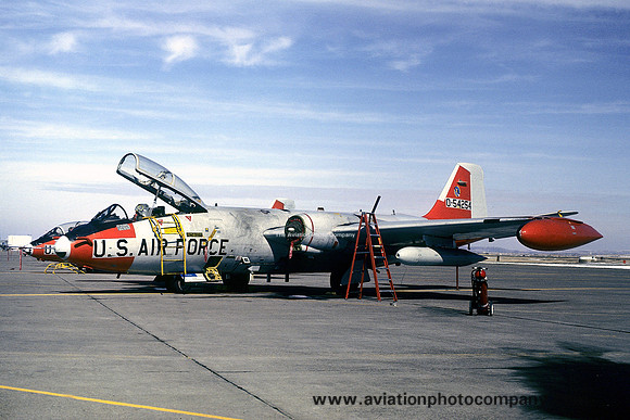 USAF 17 DSES Martin EB-57E 55-4254 (1979)