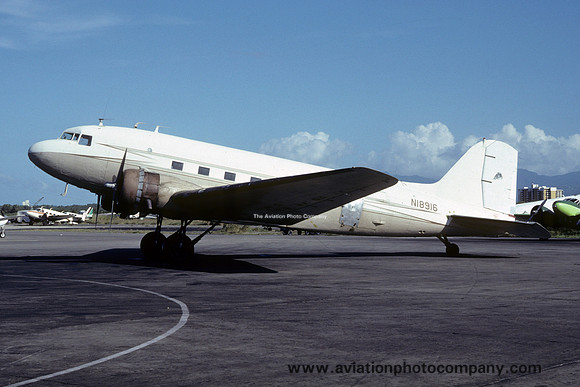 Douglas C-47 Dakota N18916 (1979)