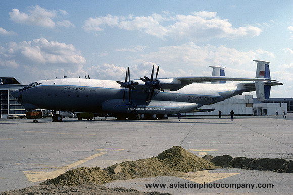 Aeroflot Antonov An-22 CCCP-09306 (1979)