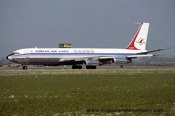 Korean Airlines Cargo Boeing 707-300C HL7427 (1980)