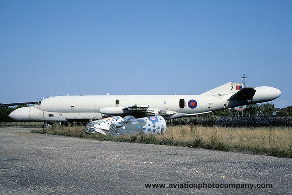 RAF Hawker Siddeley Nimrod AEW.3 XZ283 stored at Abingdon (1990)