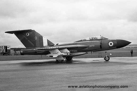 RAF 228 OCU 11 Squadron Gloster Javelin FAW.9 XH713/O (1966)