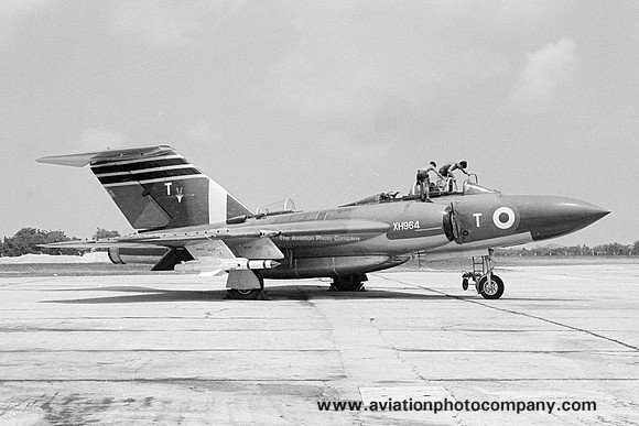 RAF 60 Squadron Gloster Javelin FAW.9 XH964/T (1965)