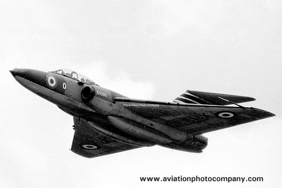 RAF 60 Squadron Gloster Javelin T.3 XH390/O at RAF Tengah (1966)