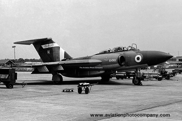 RAF 64 Squadron Gloster Javelin FAW.9 XH961/H at RAF Tengah (1966)