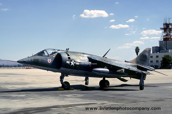 US Marines VMA-513 Hawker Siddeley AV-8A Harrier 158965/WF-00 (1978)