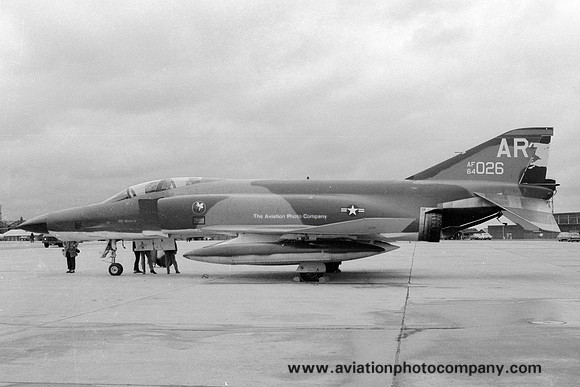 USAF 10 TRW 1 TRS McDonnell RF-4C Phantom 64-1026/AR (1971)