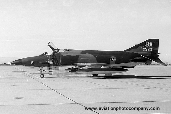 USAF 67 TRW McDonnell RF-4C Phantom 69-0363/BA (1972)