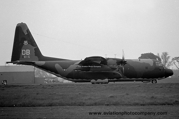 USAF 516 TAW 346 TAS Lockheed C-130E Hercules 63-7816/DB (1969)