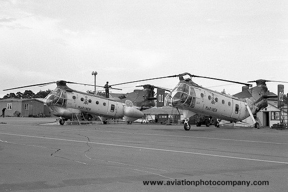Swedish Navy Vertol 44 1001/01 (1958)