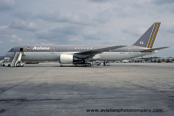 Asiana Boeing 767-300 EC-GTI (1998)