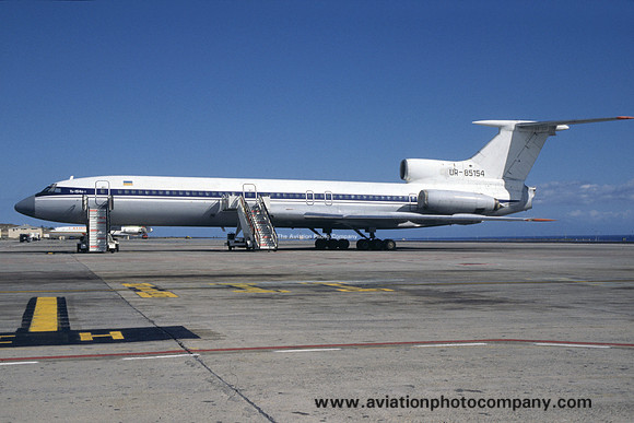 Tupolev Tu-154B UR-85154 (1997)