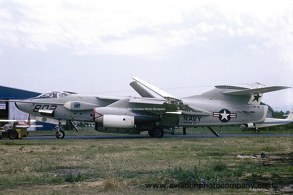 US Navy VAQ-135 Douglas EKA-3B 147666/AE-802 (1971)