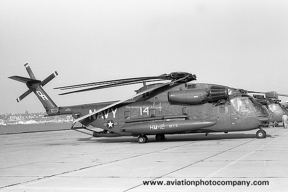 US Navy HM-12 Det Sikorsky RH-53D 158570/DH-14 (1975)