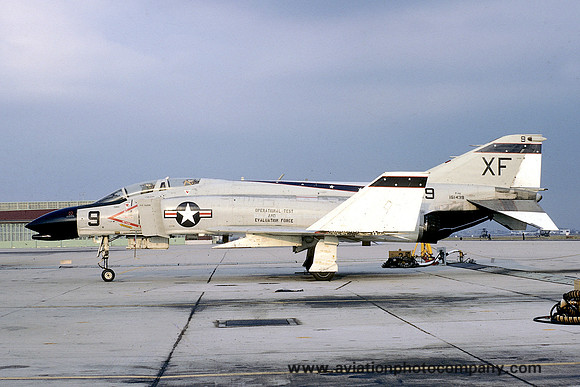 US Navy VX-4 McDonnell F-4B Phantom 151439/XF-9 (1971)